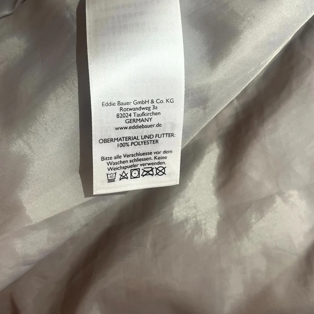 Eddie‎ Bauer Weatheredge Rain Jacket Womens S White Gray Mesh Lined Waterproof - Picture 4 of 16